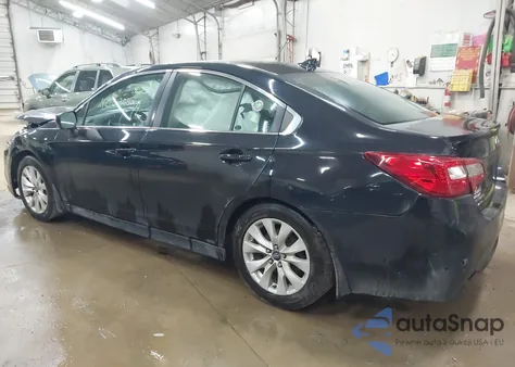 2017 Subaru Legacy 2.5I Premium z USA, uszkodzony, nr VIN 4S3BNAD66H3020200